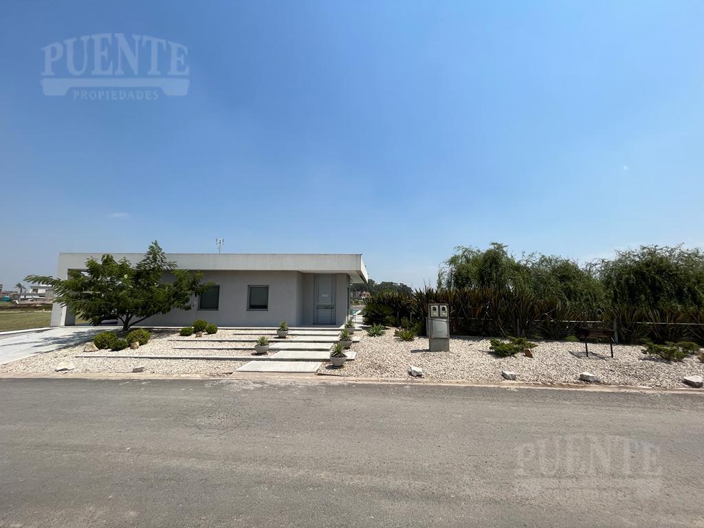 Foto de Casa en venta en Horizontes al Sur con Fondo al Lago, imagen 5