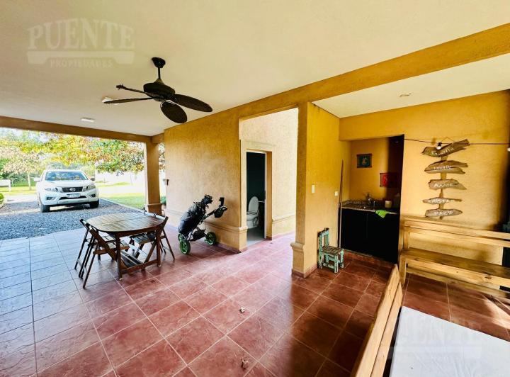 Foto de Casa en Venta en Fincas de San Vicente Golf, imagen 3