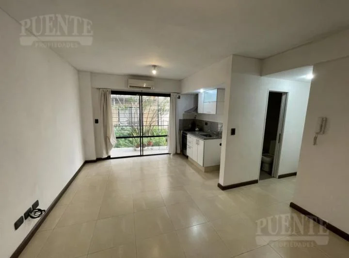 Departamento - Banfield Este 2