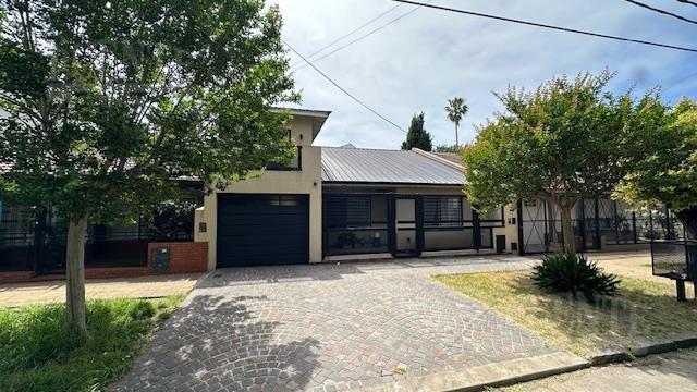 Casa en Temperley Este