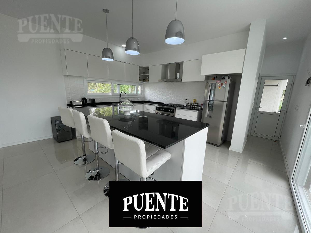 Foto de Casa - Barrio Fincas de San Vicente, imagen 2