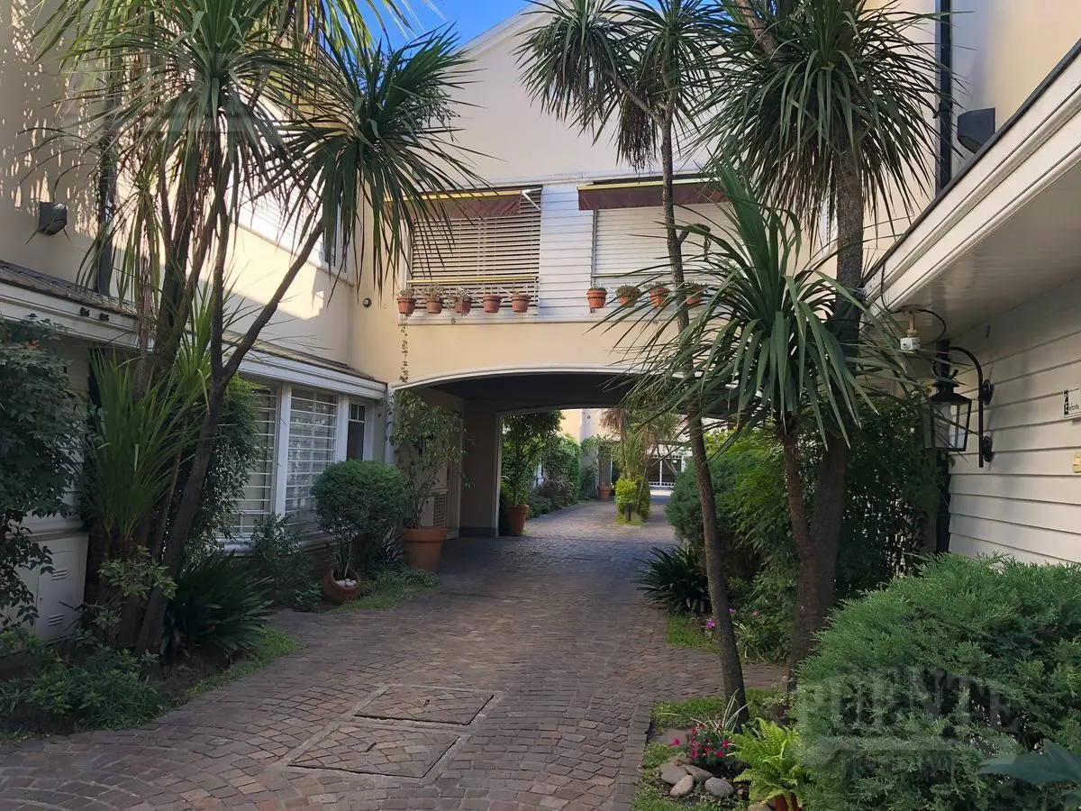 Excelente Duplex 3 Dorm, 2 Cocheras. 3