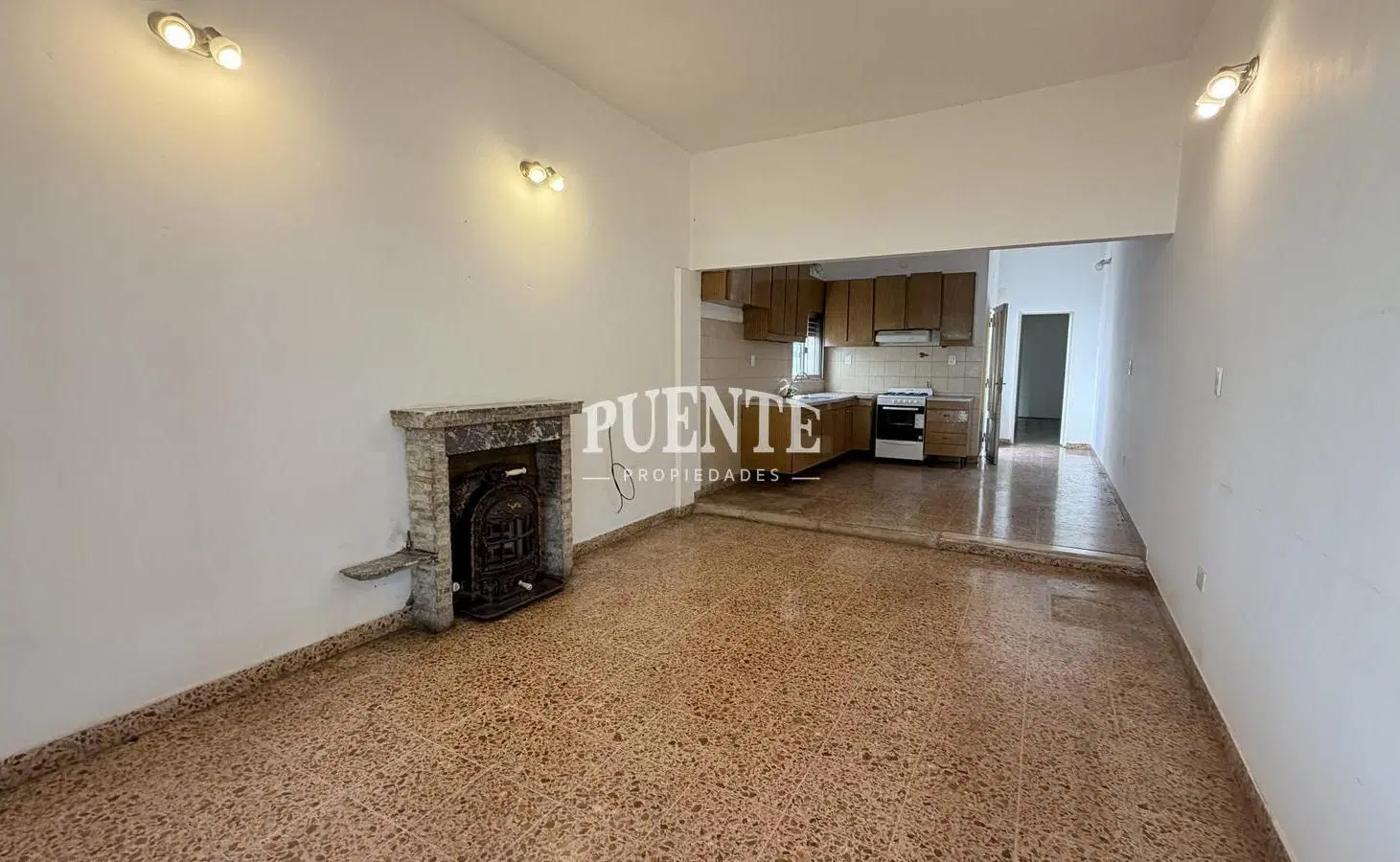 Casa en Temperley Oeste 3