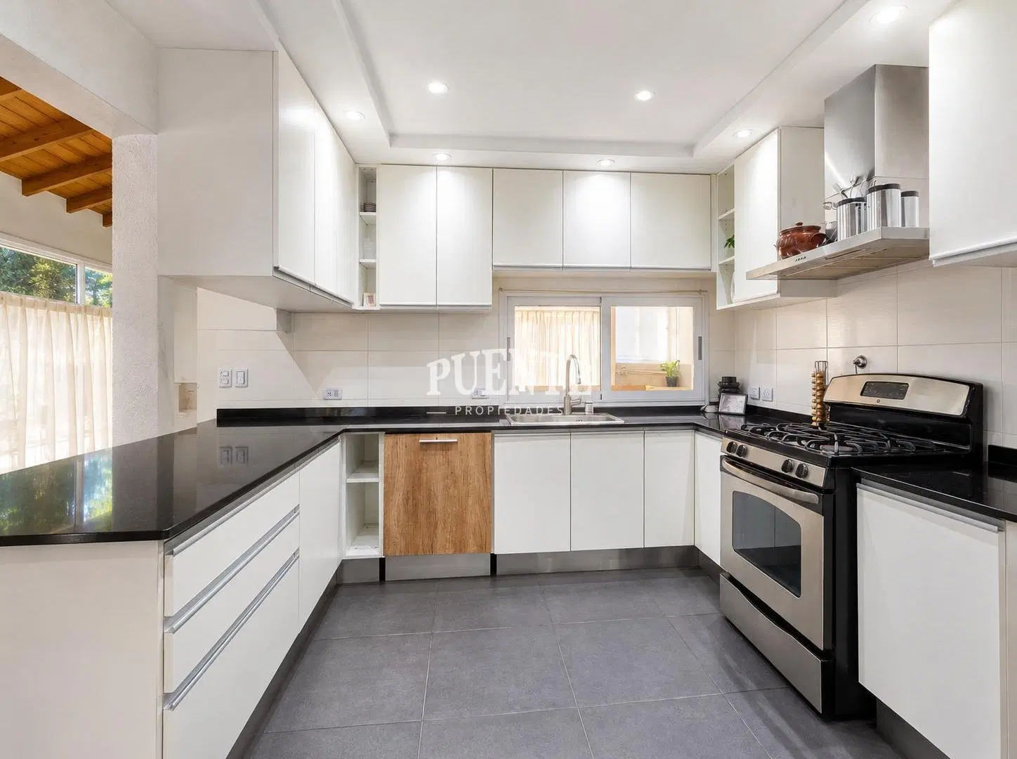 Casa en Venta en El Lauquen - Canning 2