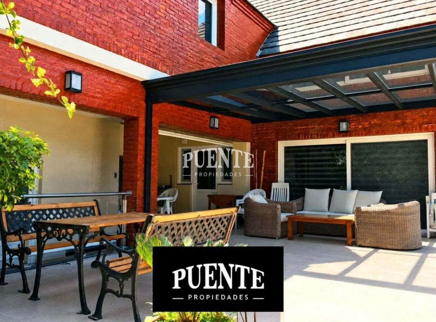 Casa sobre 2 lotes en Saint Thomas, Canning 2