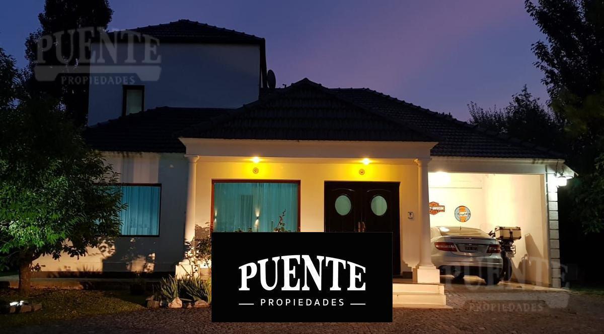 Foto de Casa en Venta o en Alquiler - St. Thomas Sur - Canning - Esteban Echeverría, imagen 1
