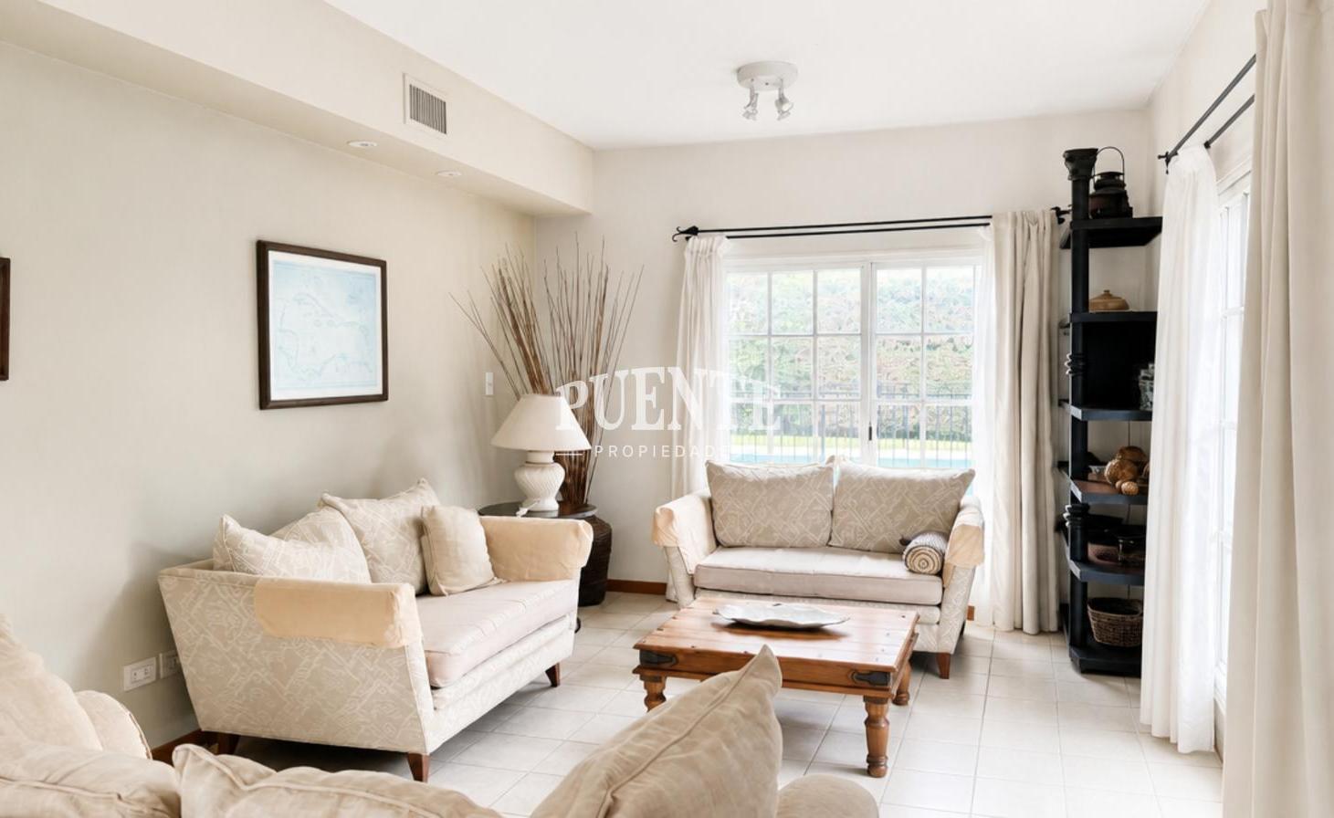 Foto de Casa en Venta o Alquiler en Solar del Bosque, imagen 4