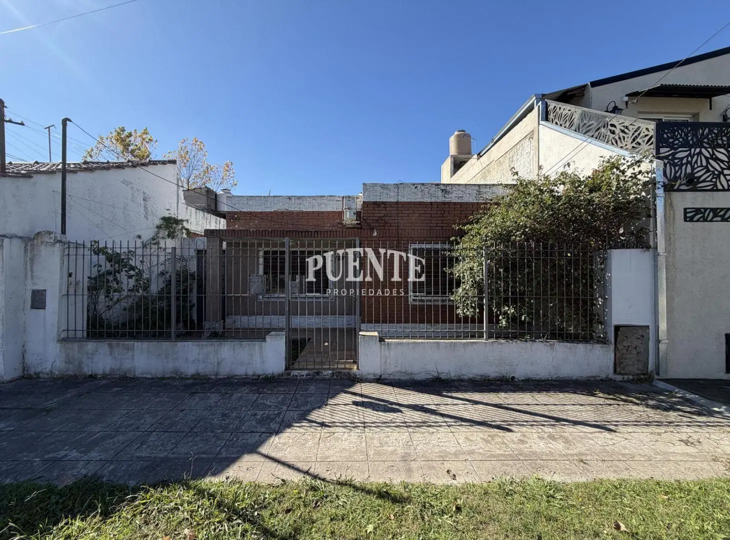 Casa en Banfield Este 1