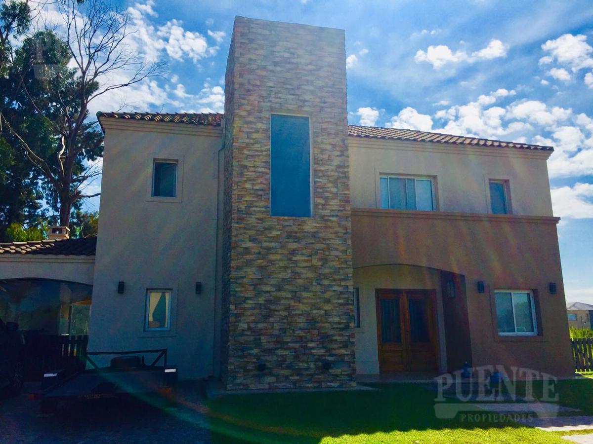 Casa en El Rebenque Canning en Venta y Alquiler