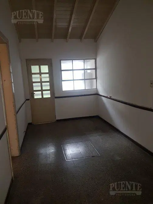 Casa - Banfield Oeste 4