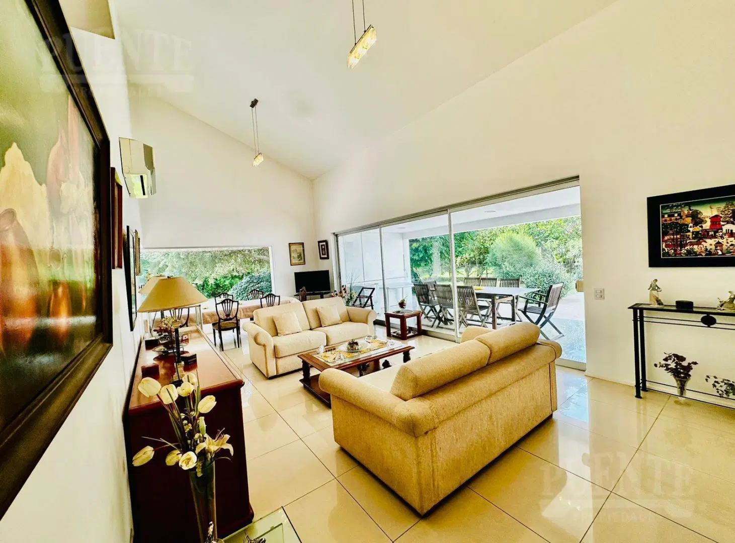 Casa en Venta en Saint Thomas Sur - Toda en Planta Baja 8