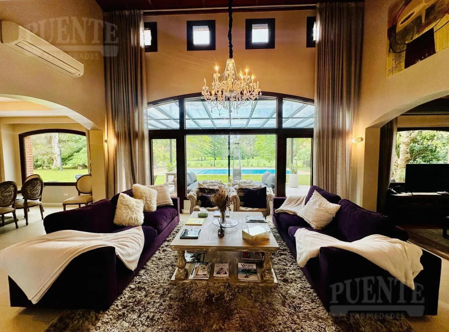 Importante casa en venta sobre doble lote en Saint Thomas - Canning 5