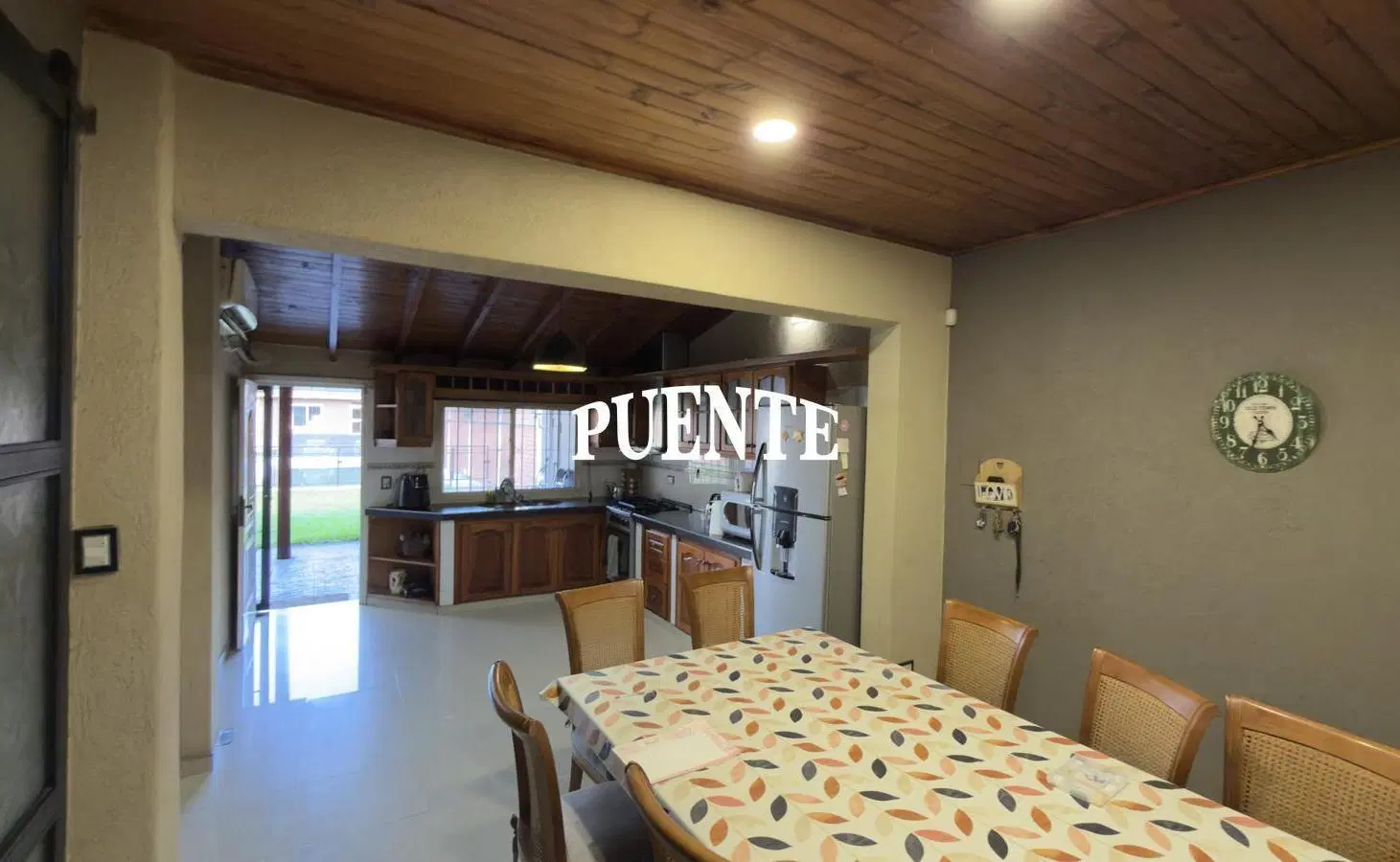 Casa en Temperley Este 1