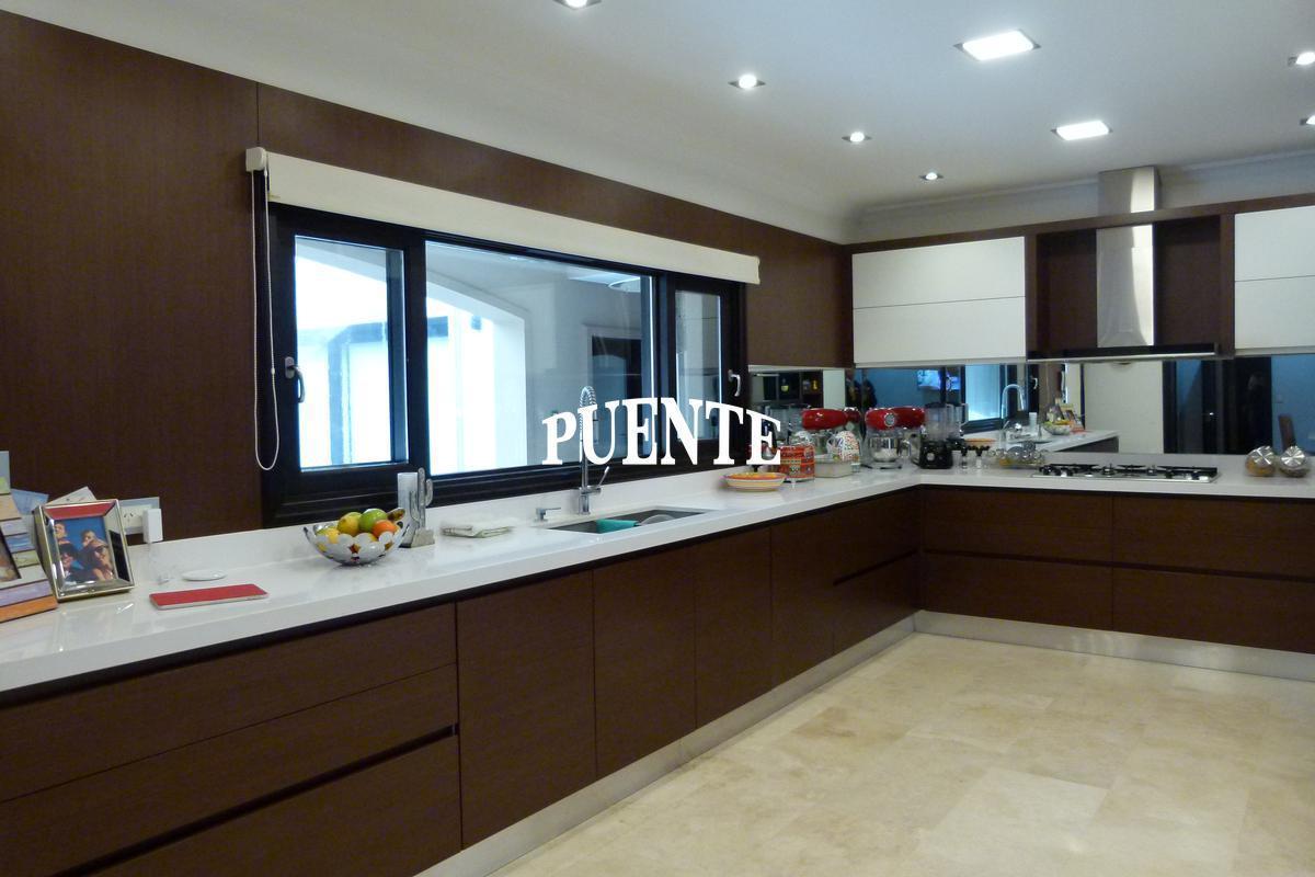 Foto de Casa Toda en Planta Baja, impecable, en Saint Thomas, imagen 3