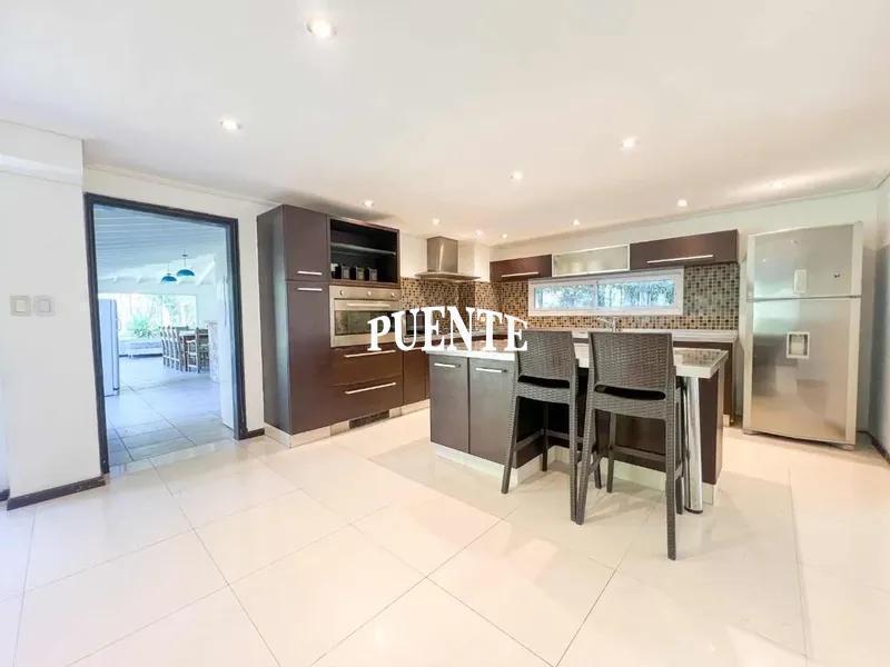 Foto de Casa en Venta en Echeverria del Lago Canning, imagen 2