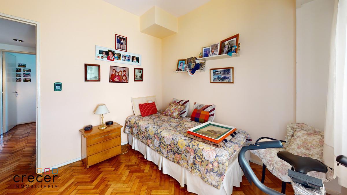 Venta de Departamento de 4 Amb. 5