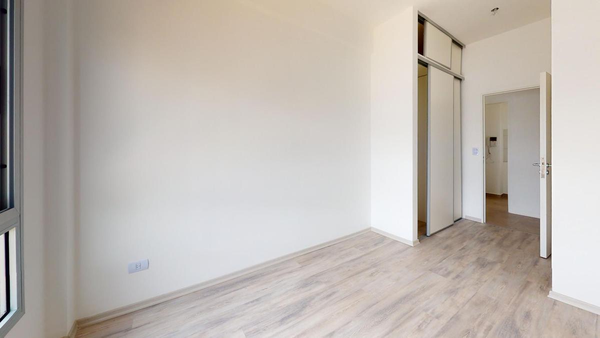 Venta de Departamento de 3 Ambientes en Villa Pueyrredon 4