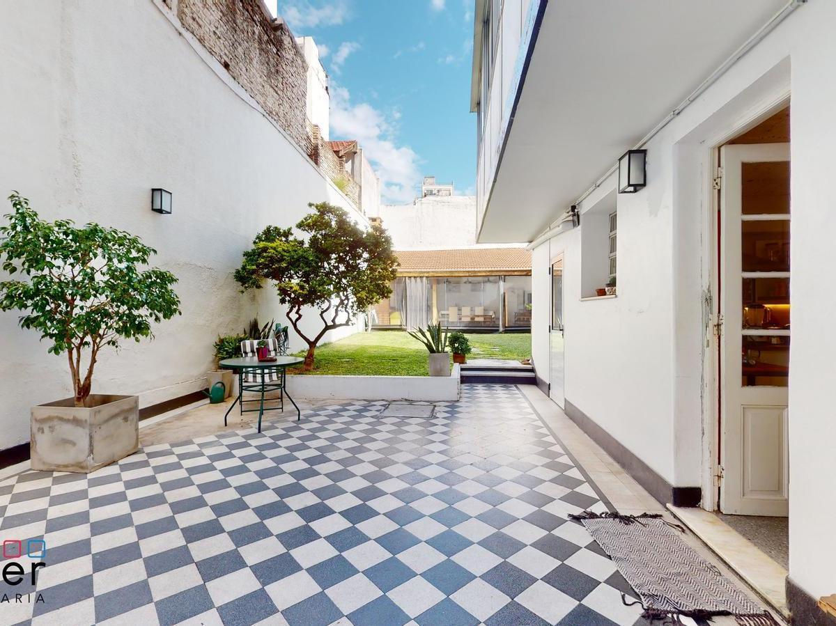 Venta de PH de 6 Ambientes con Jardin 3
