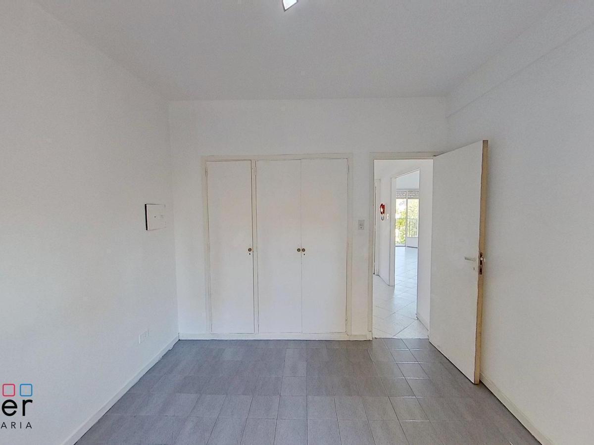 Venta Departamento de 3 Ambientes en Liniers 4