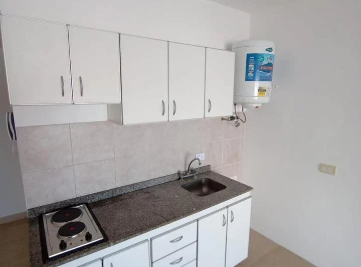 Alquiler - Monoambiente con balcón - Villa Urquiza 5