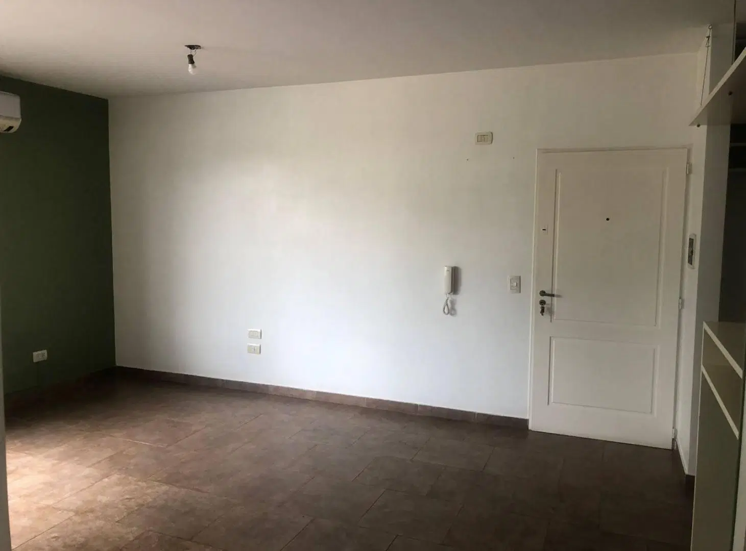 VENTA de departamento 2 Ambientes con Lavadero Vestidor Muy luminoso Baja Expensa. 4
