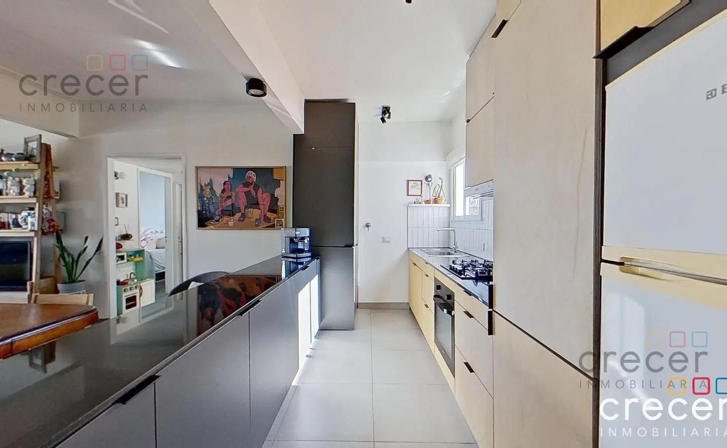 Venta departamento 3 ambientes con balcon refaccionado a nuevo 2do piso por escalera en Chacarita 5
