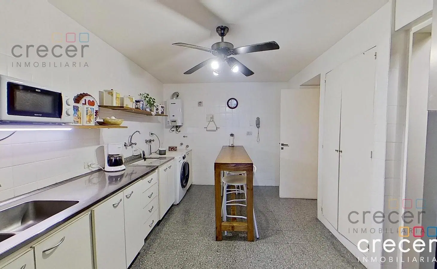 Departamento venta 4 ambientes con escritorio patio balcon y cochera fija Colegiales 5