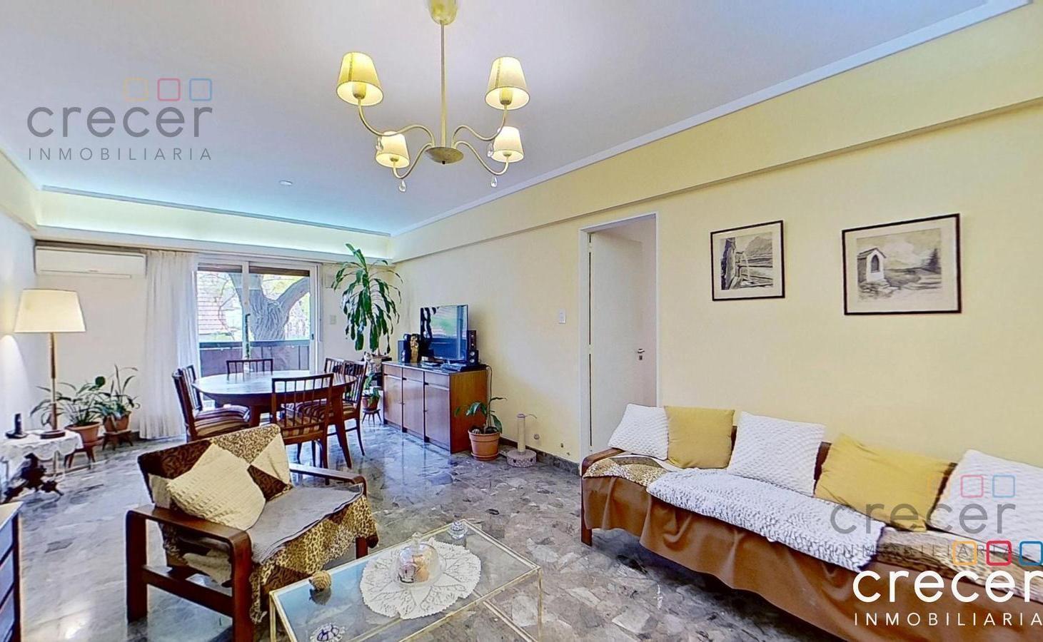 Departamento venta 4 ambientes con escritorio patio balcon y cochera fija Colegiales