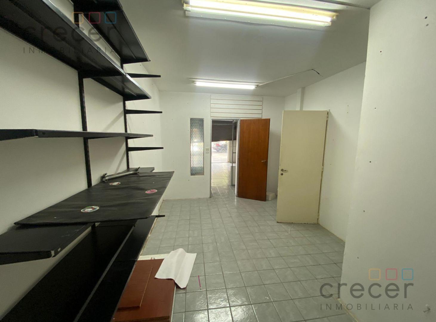 Foto de Alquiler local comercial sin expensas en Villa Ortuzar, imagen 5