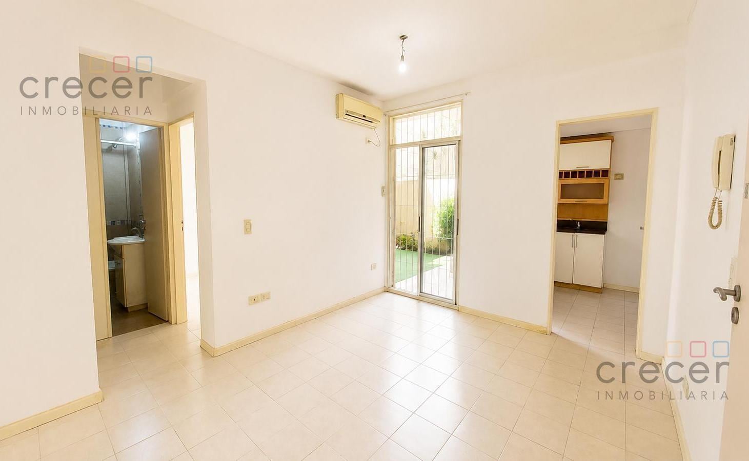 Foto de VENTA - DEPARTAMENTO TIPO PH de 2 ambientes en PB con jardín 63m2 totales en Saavedra, imagen 2