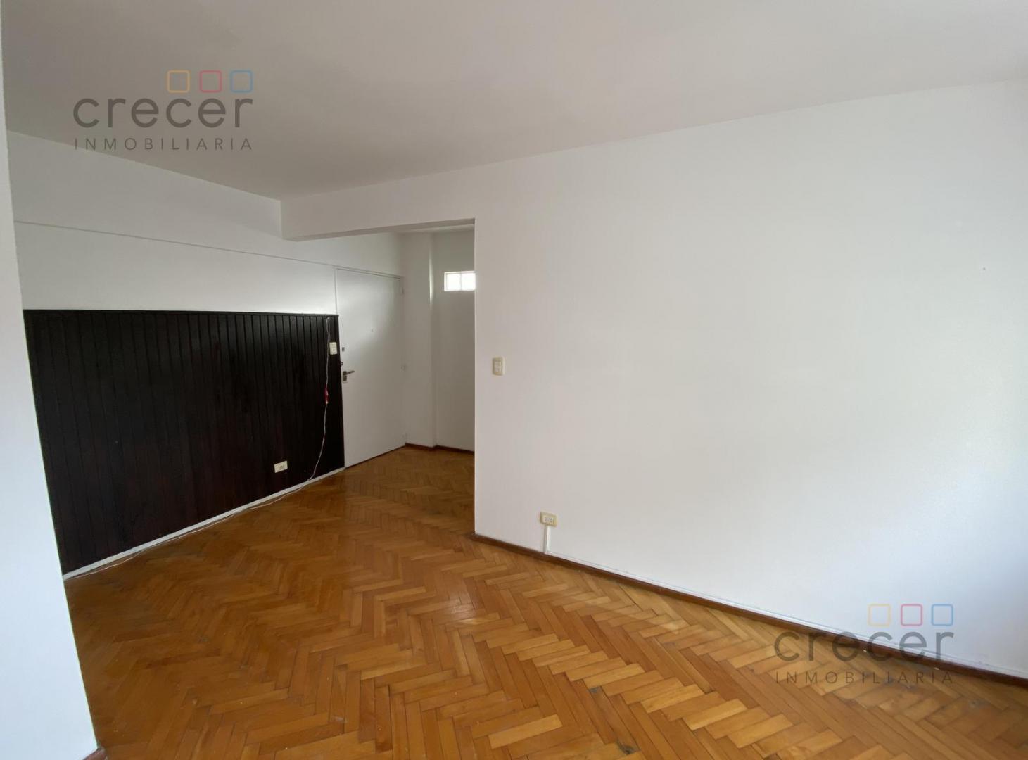 Foto de Amplio departamento de 2 ambientes contrafrente muy luminoso en Colegiales, imagen 2