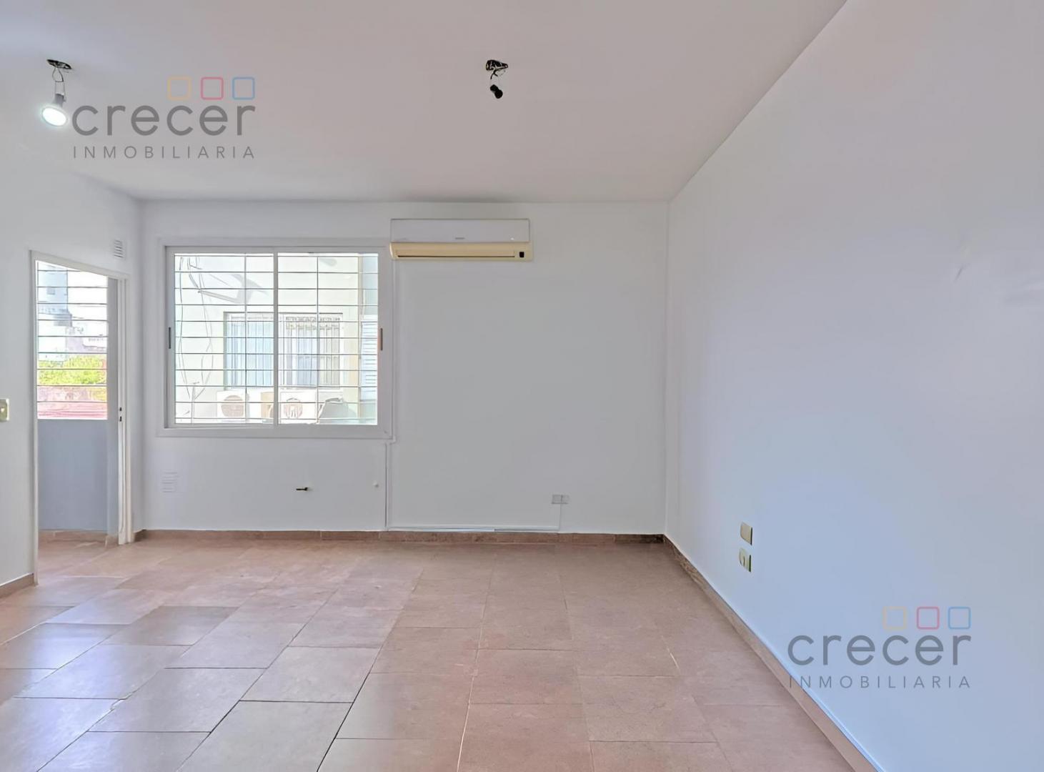 Foto de VENTA de departamento 2 Ambientes con Lavadero Vestidor Muy luminoso, imagen 3