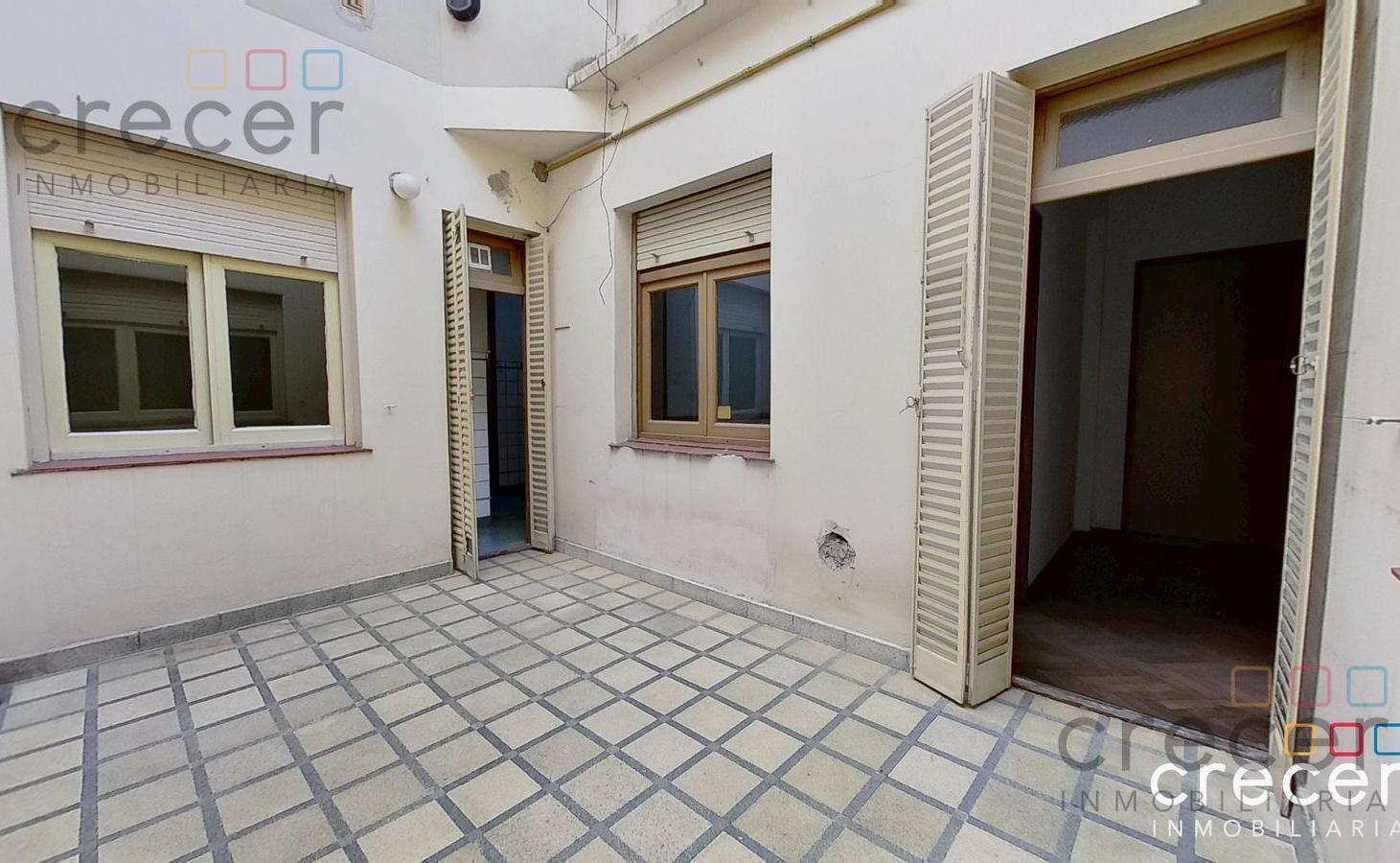 Foto de Departamento tipo PH 1° piso por escalera 153m2 totales con patio y, imagen 5