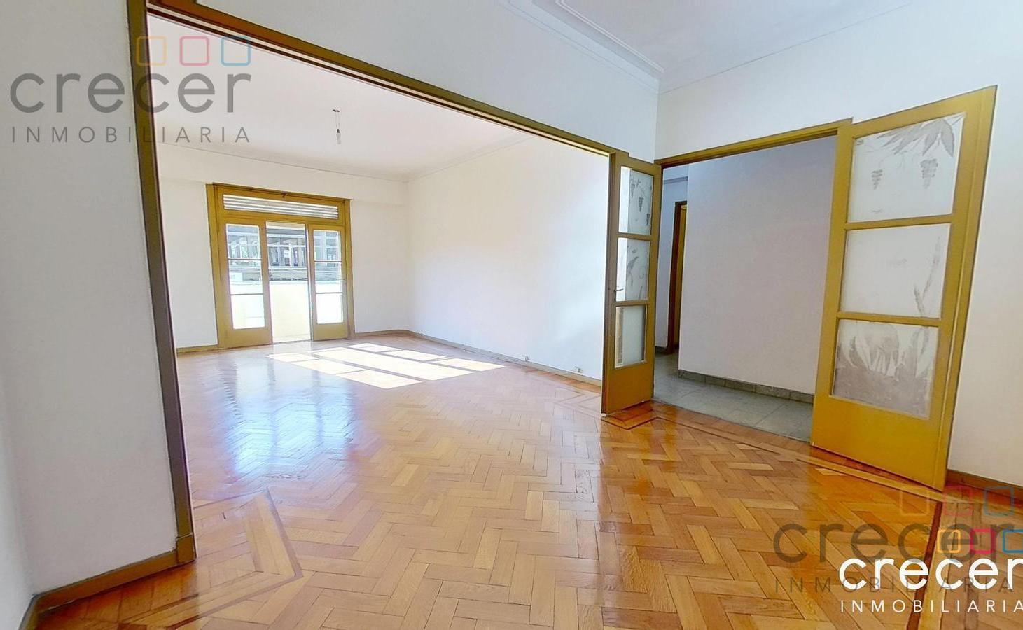 Foto de Departamento tipo PH 1° piso por escalera 153m2 totales con patio y, imagen 3