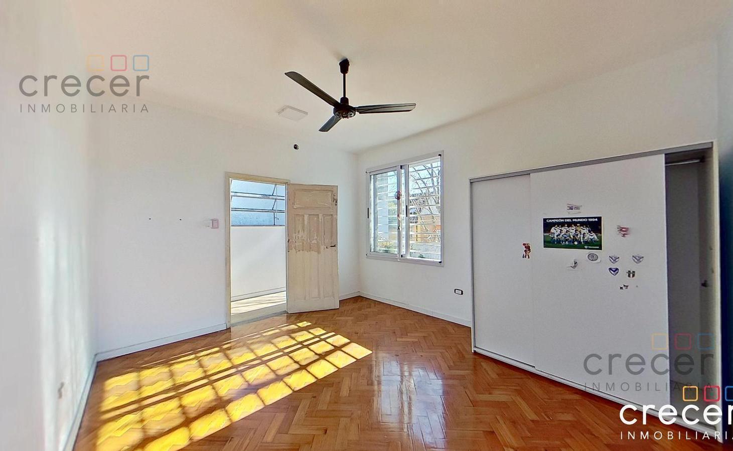 Foto de Venta PH de 4 ambientes con terraza propia 128m2 totales sin expensas, imagen 1