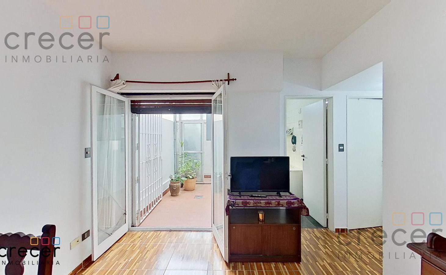 Foto de Venta departamento Dos ambientes con Dos patios bajas expensas 48m2, imagen 3