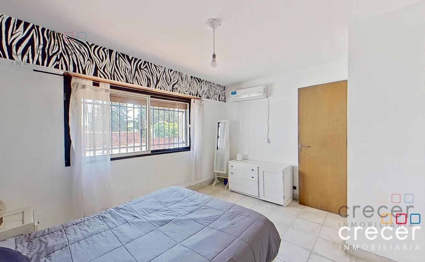 Foto de Venta Casa de 5 Ambientes con Patio, Terraza y Garage, imagen 3