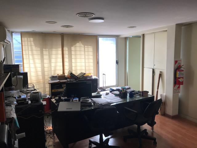 OFICINA EN VENTA DE 430 METROS!! INMEJORABLE ACCESO Y UBICACIÓN!