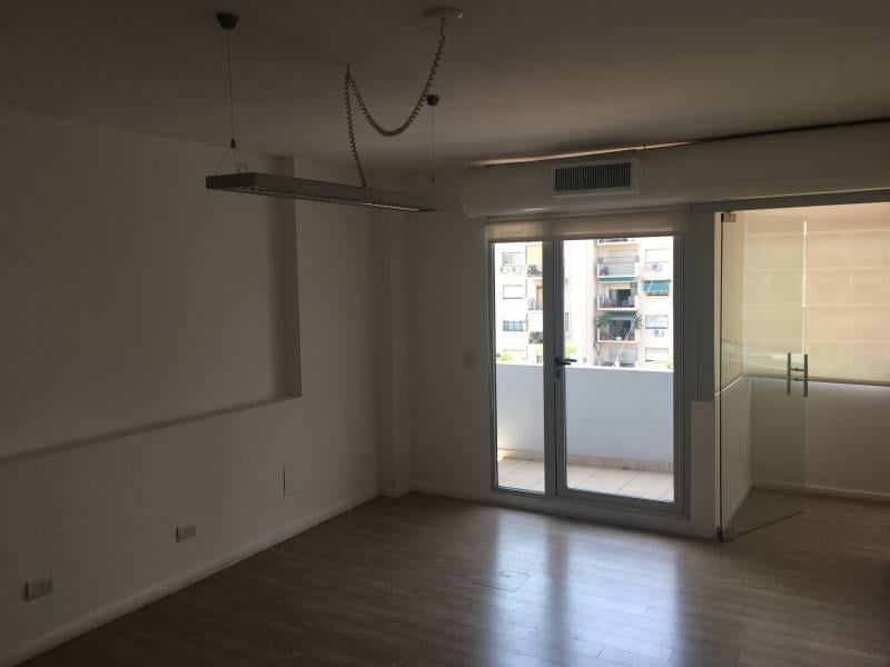 Foto de VER VIDEO!!! OFICINA EN VENTA DE 250 METROS! DOS COCHERAS, imagen 5