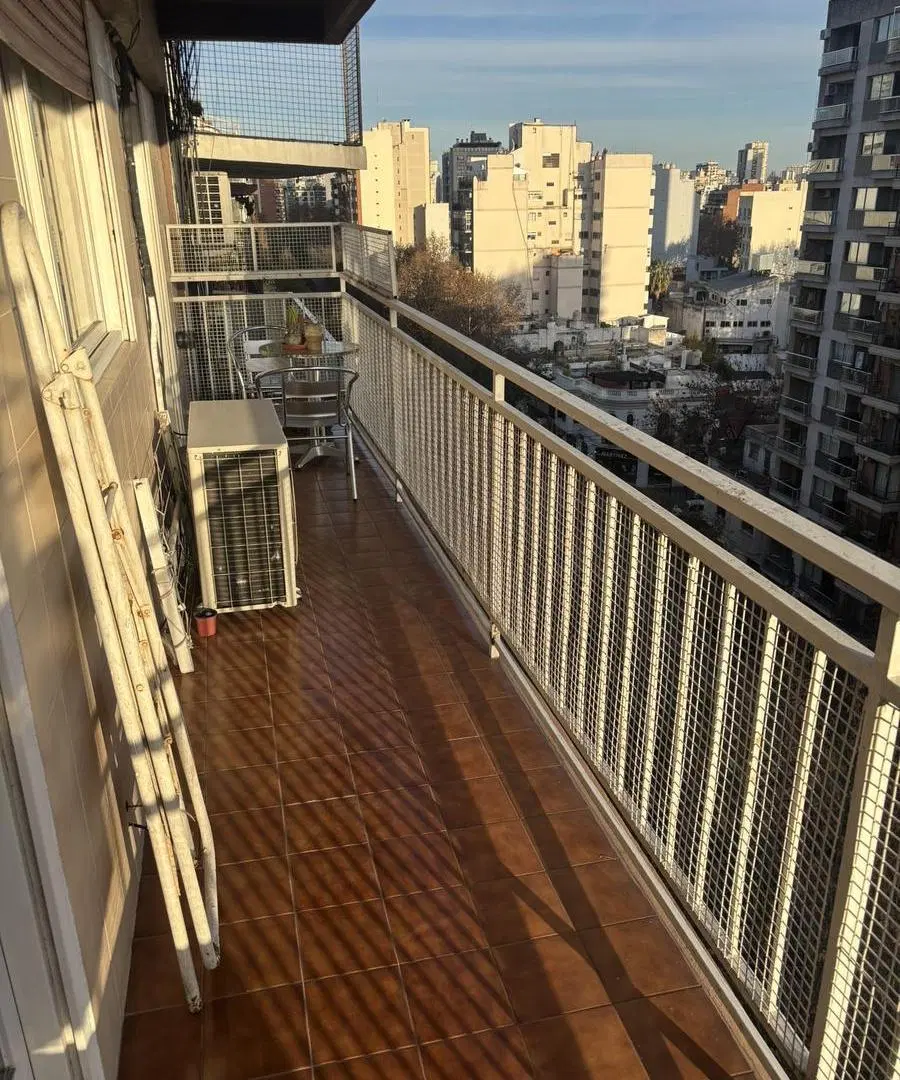 VER VIDEO!!! PISO ALTO. BALCÓN CORRIDO, MUY LUMINOSO. COCINA OFFICE INDEP. LAV. INMEJORABLE ACC-UBIC 2