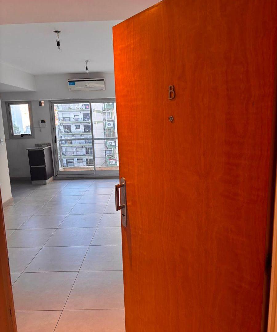 Foto de Dos amplios ambientes en alquiler en Caballito, imagen 1