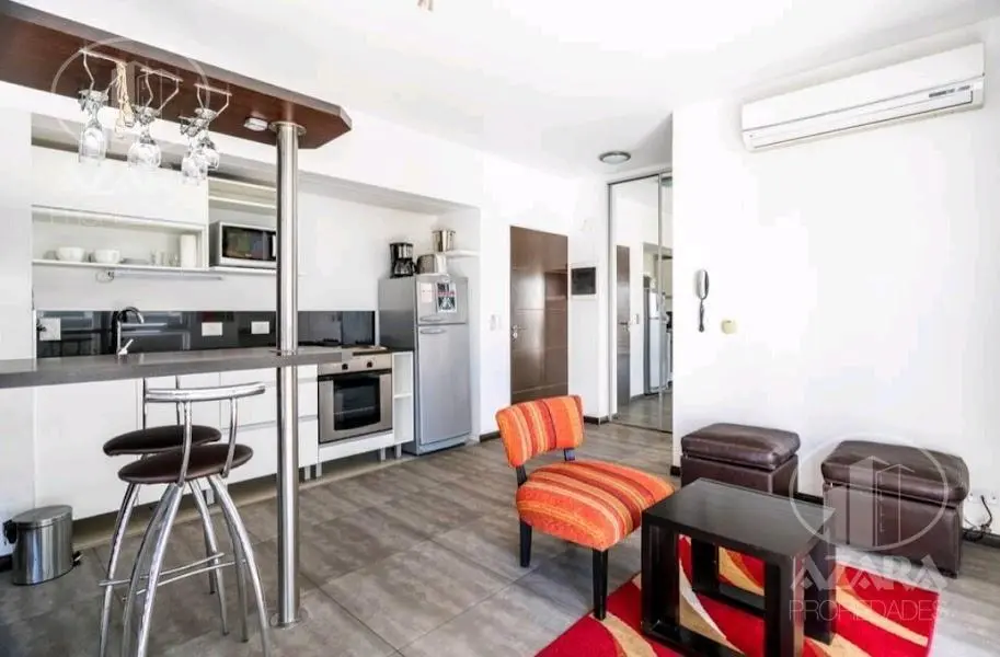 Monoambiente con Balcón en Torre Premium - Av. del Libertador 5