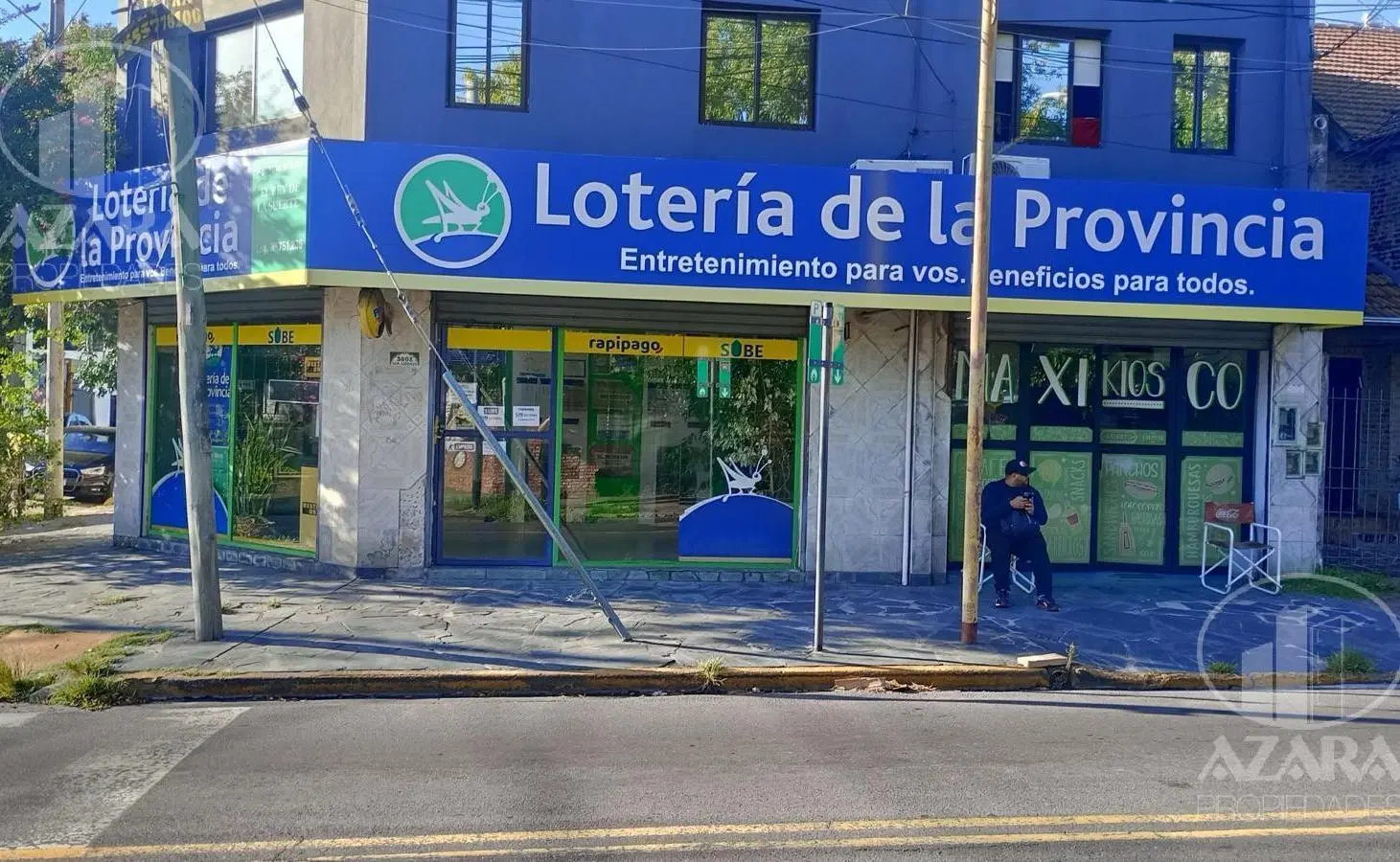 Local de 55m2 con doble vidriera a 1 cuadra de San Lorenzo y Panamericana 2
