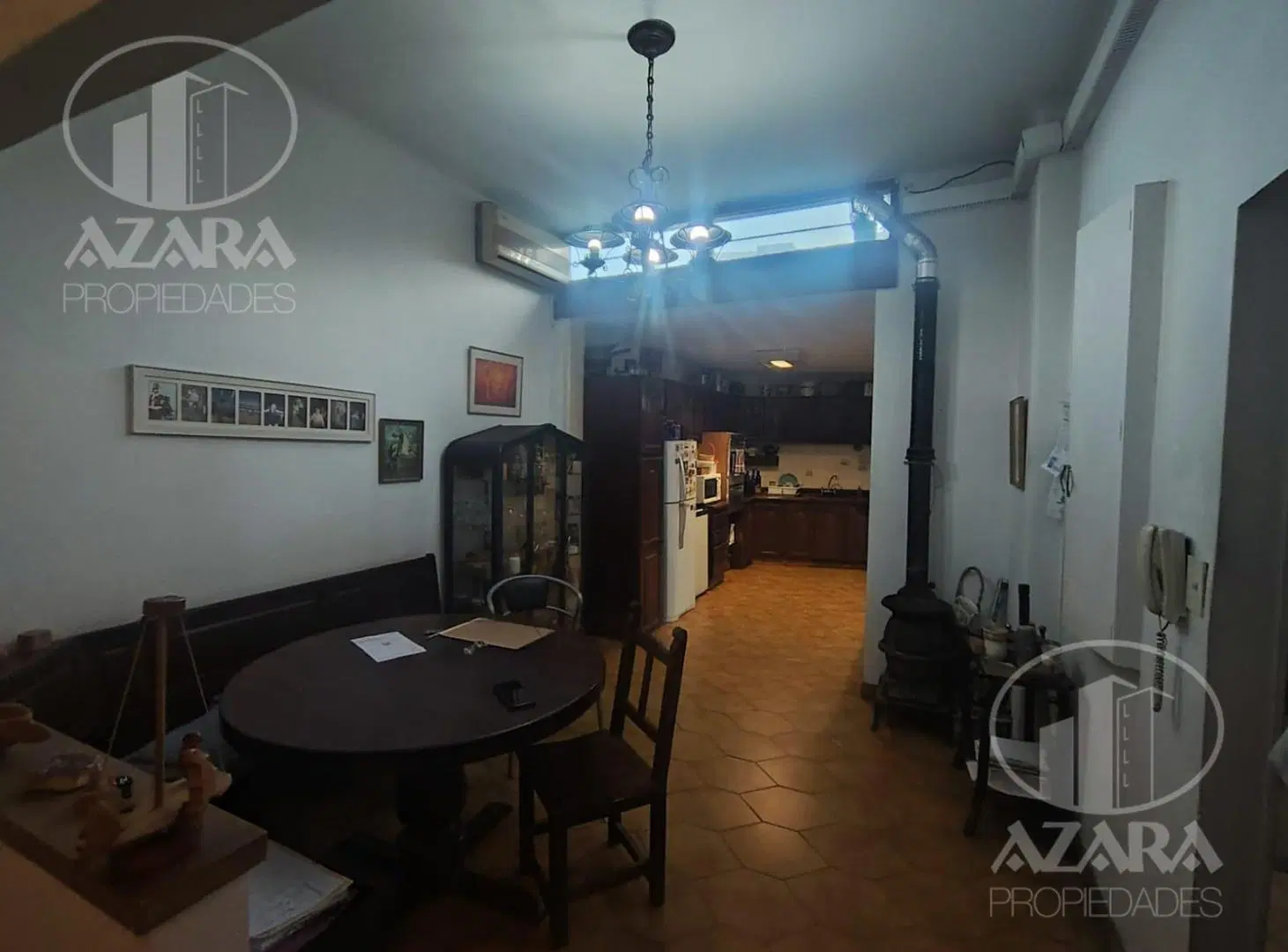 Casa 4 ambientes sobre lote de 10 x 30 con psiscina en Venta 5