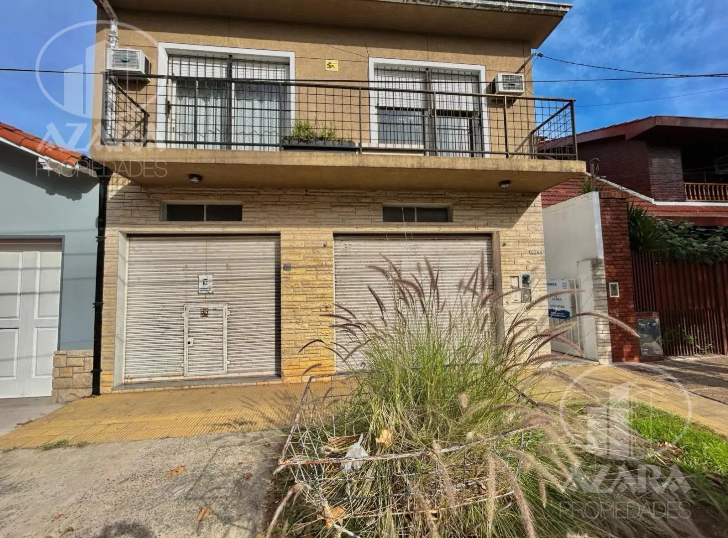 Casa en Olivos con local y garage 2