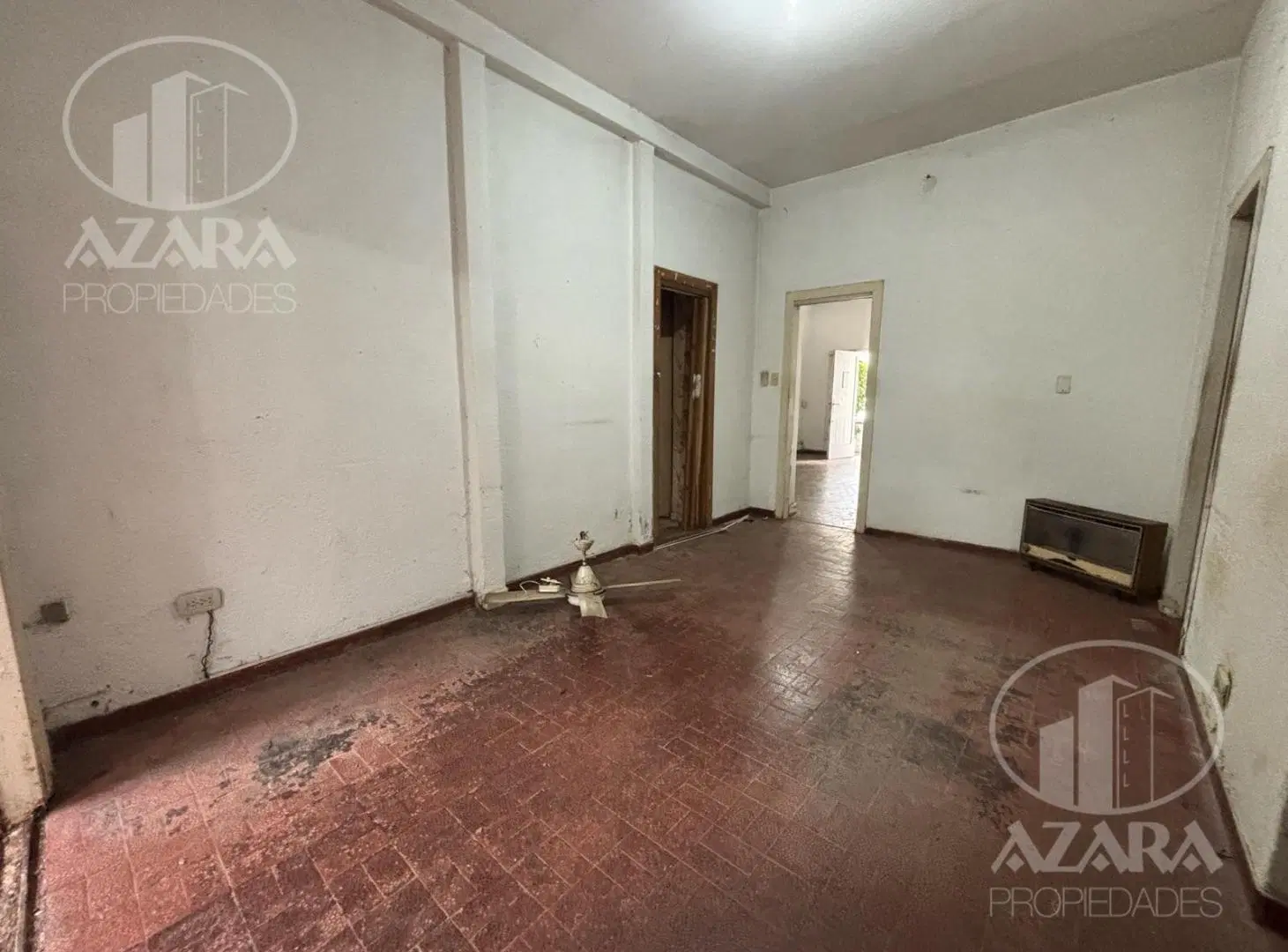 PH 2 ambientes con patio para refaccionar, todo planta baja! 4