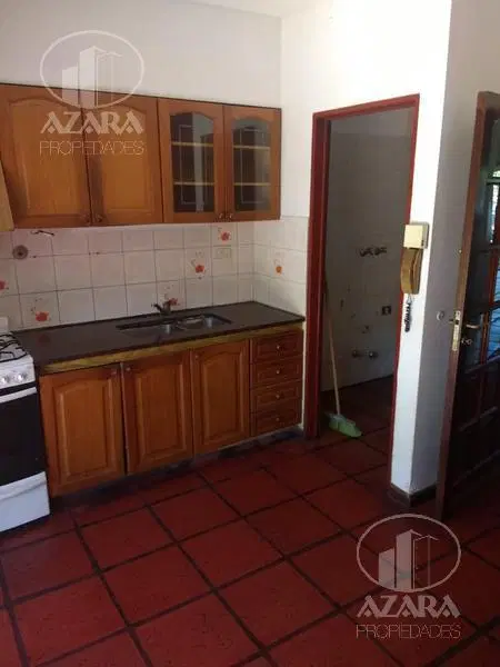 Duplex 4 ambientes con jardín a 1 y 1/2 cuadra de Av.Fleming 4