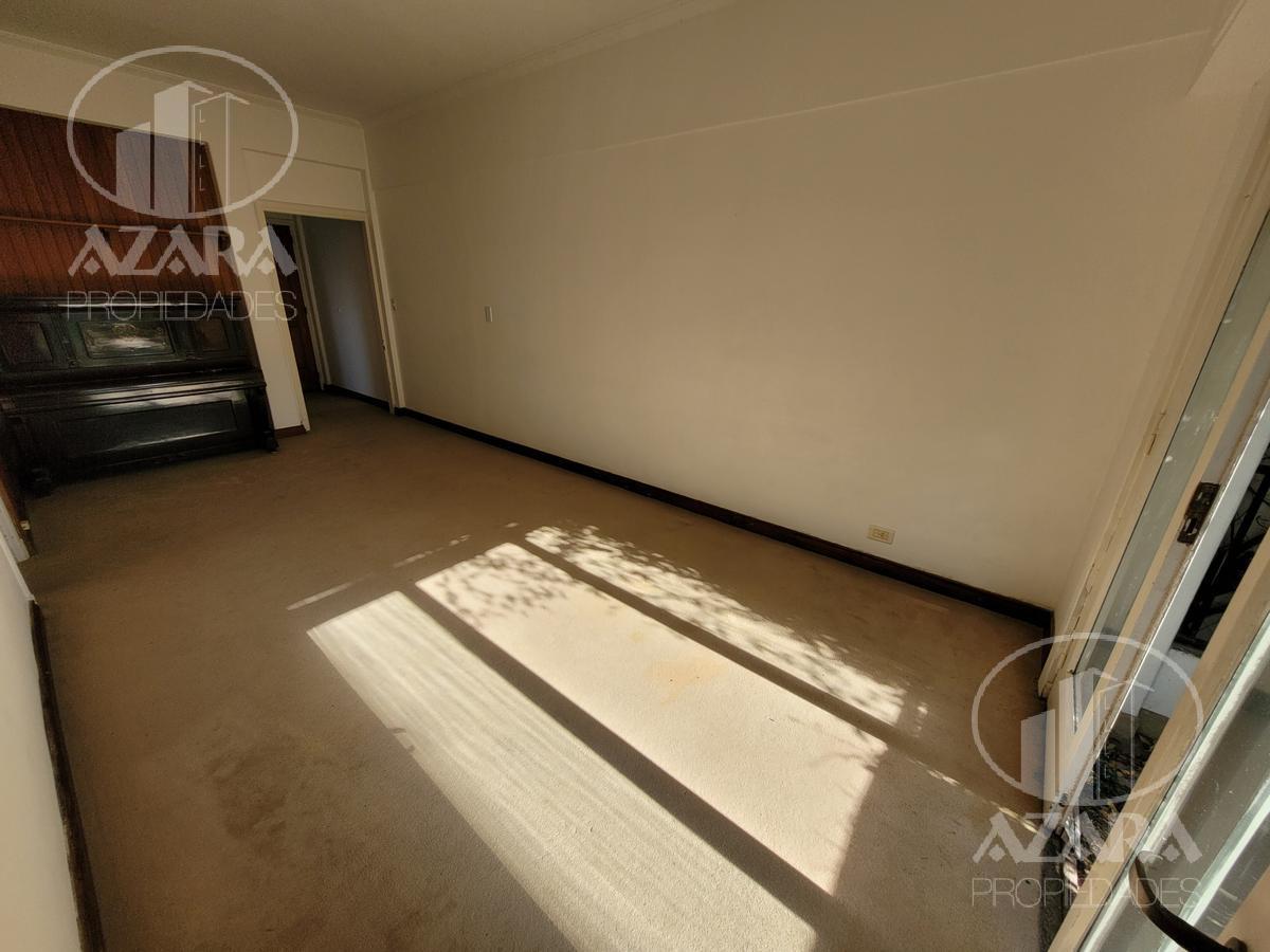 Foto de Departamento de 4 ambientes con balcón, a metros de Av. Maipú, imagen 2
