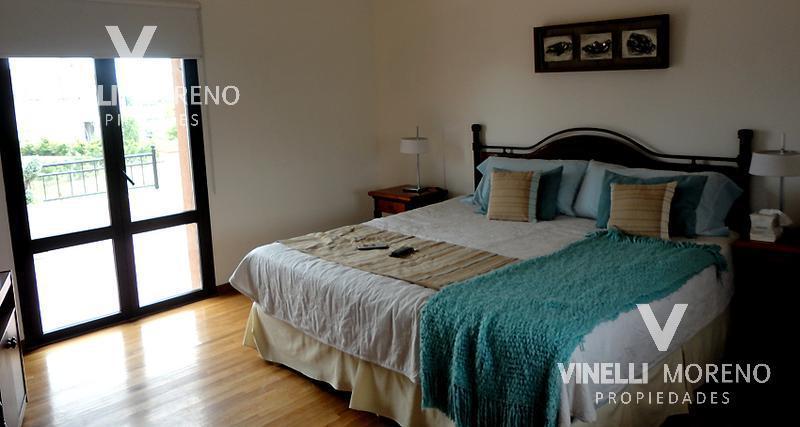 Foto de Excelente casa 4 dormitorios piscina y cochera sobre 2 lotes!, imagen 3