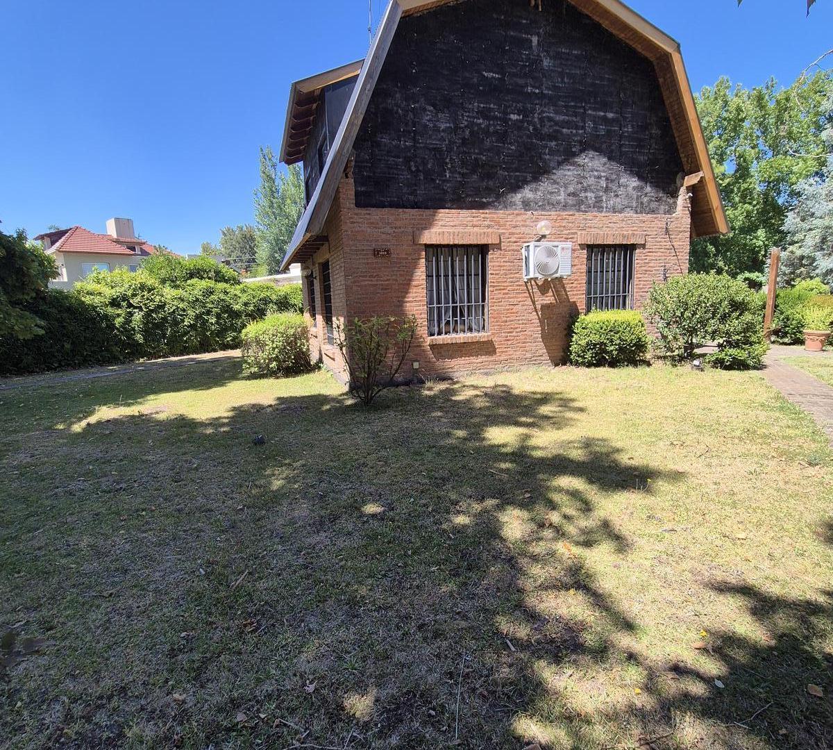 Casa en La Martona Pileta quincho parrilla hogar